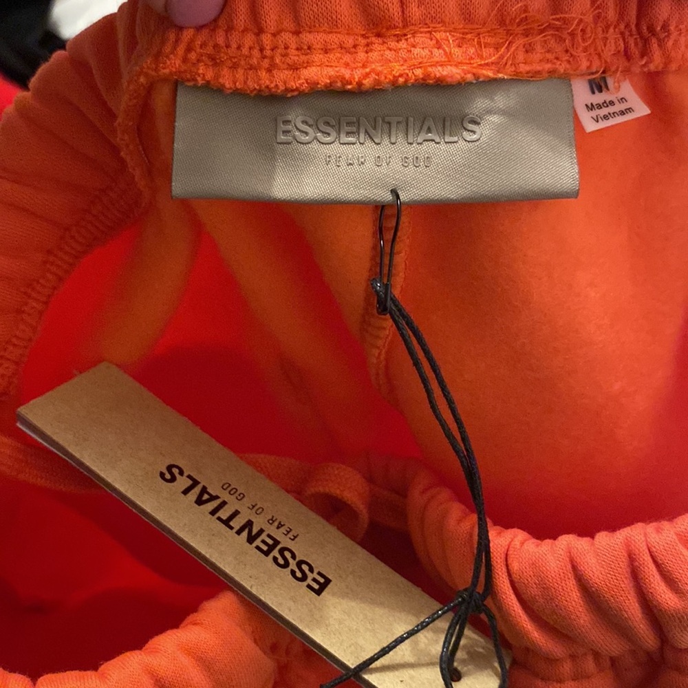 Essentials  Sweatpants - Picture 4 of 4